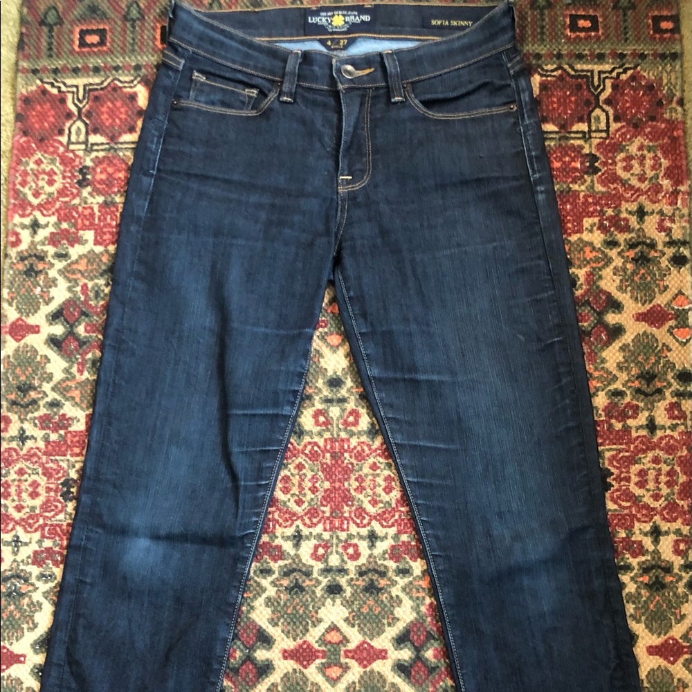 LUCKY 🍀 BRAND  SOFIA SKINNY BLUE DENIM  Size 4/27  Length 31” JEANS